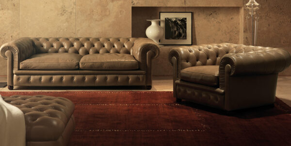 2 SEATER SOFA / CHESTER - Image 3