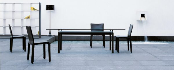 DINING TABLE / LC6 - Image 3