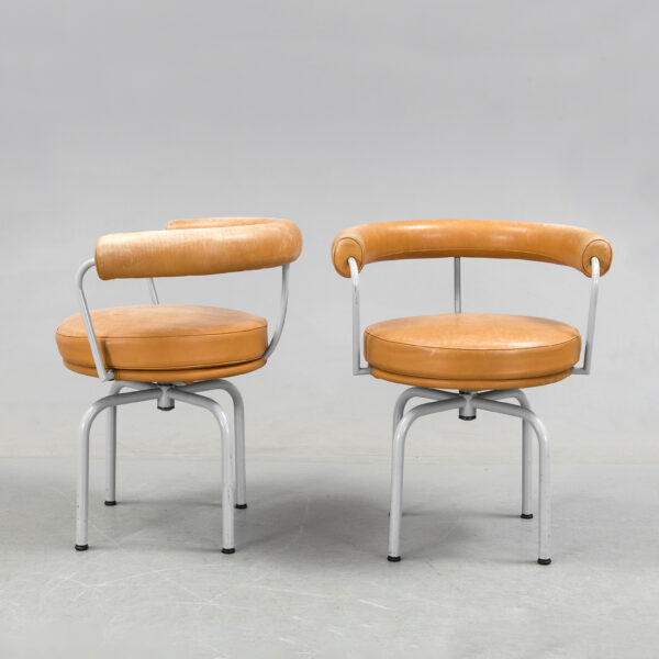 SWIVEL ARMCHAIR / LC7 - Image 2